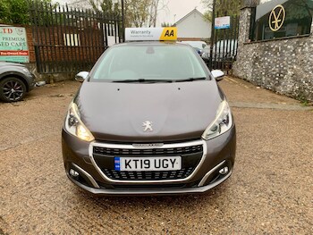 Used Peugeot 208 2019 for sale - 76592174: Photo