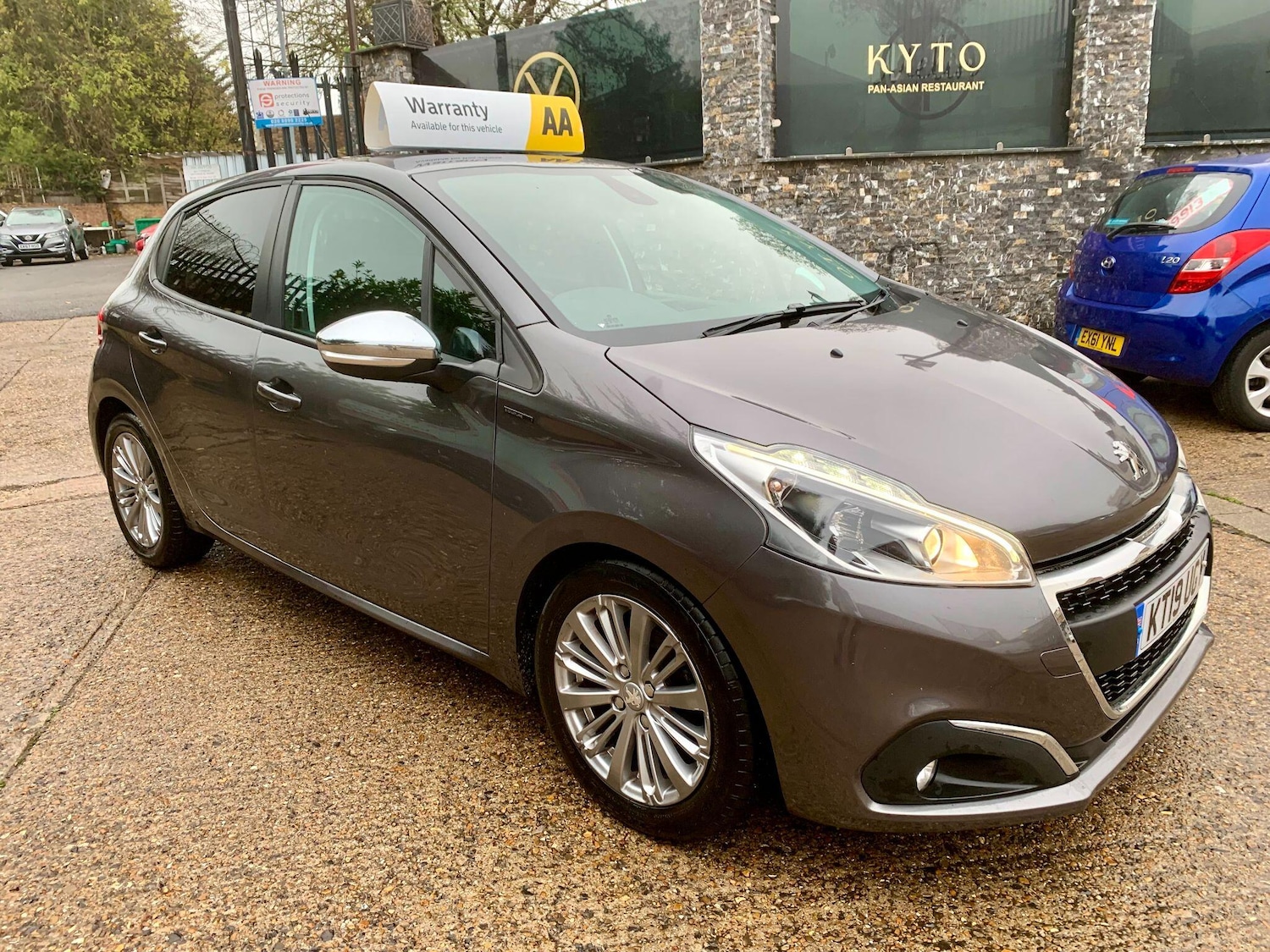 Used Peugeot 208 2019 for sale - 76592174: Photo 3