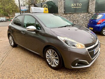 Used Peugeot 208 2019 for sale - 76592174: Photo