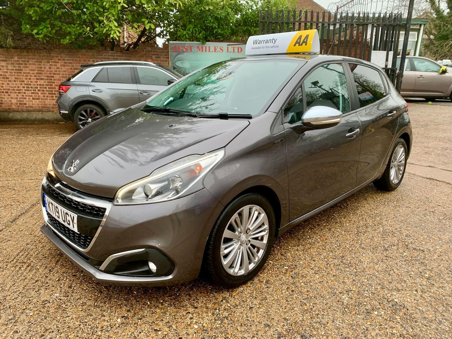 Used Peugeot 208 2019 for sale - 76592174: Photo 4