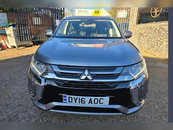 Mitsubishi Outlander feature image