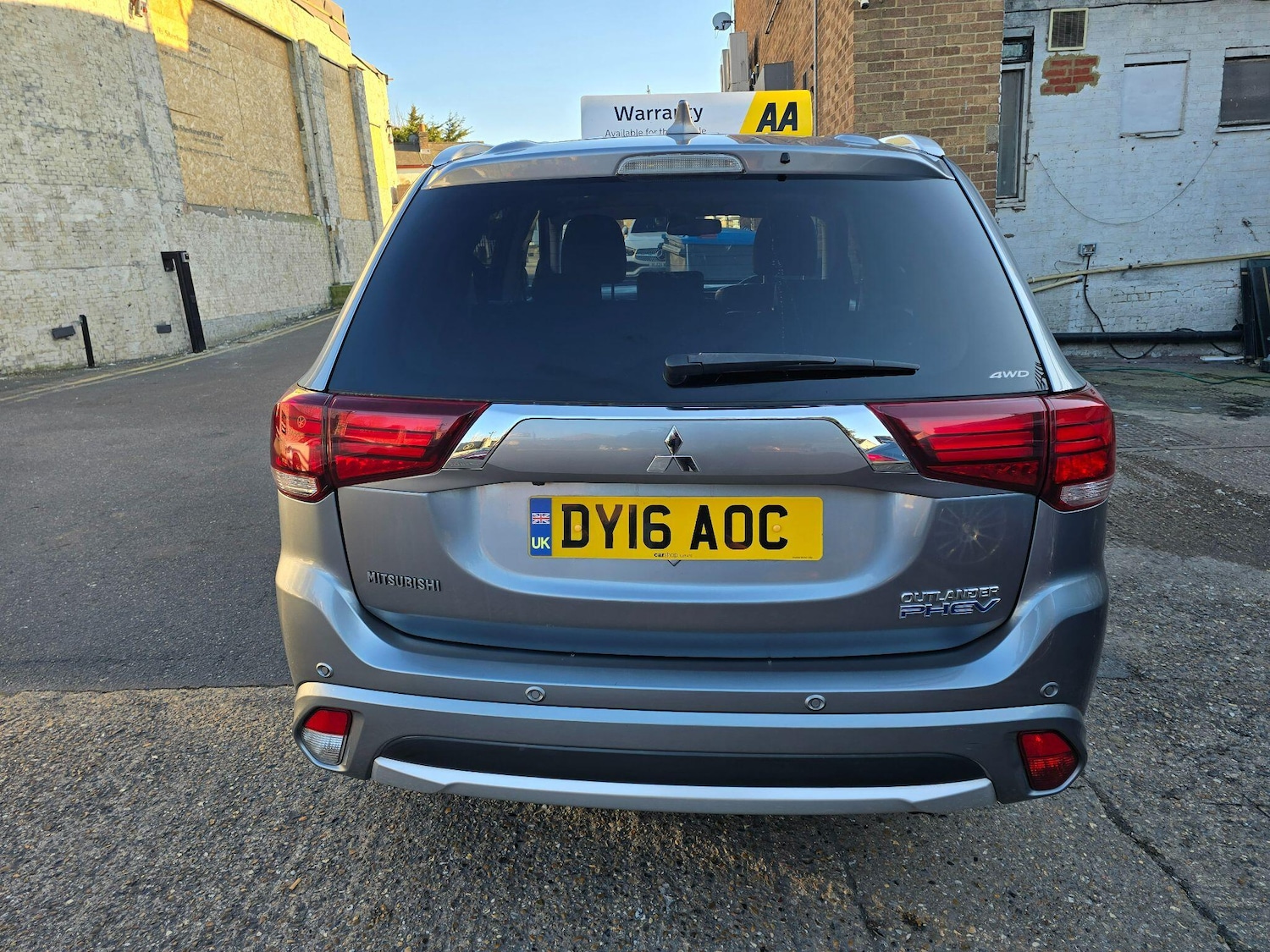 Used Mitsubishi Outlander 2016 for sale - 77982310: Photo 5