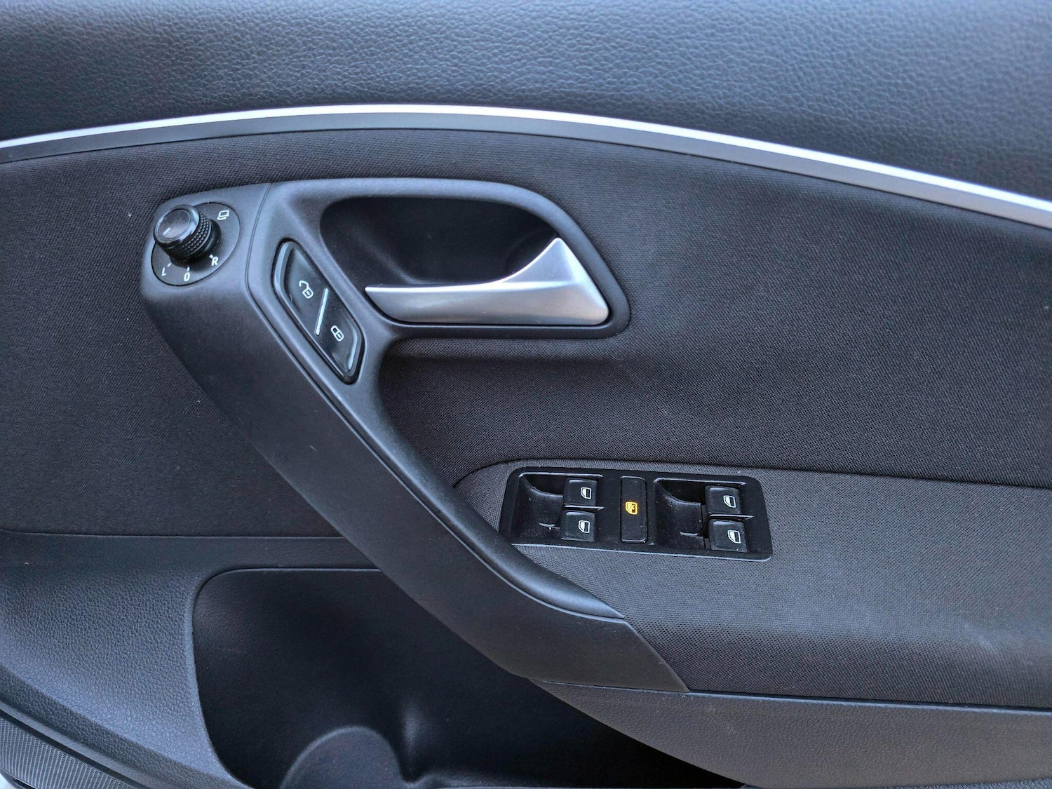 Used Volkswagen Polo 2017 for sale - 77455911: Photo 11