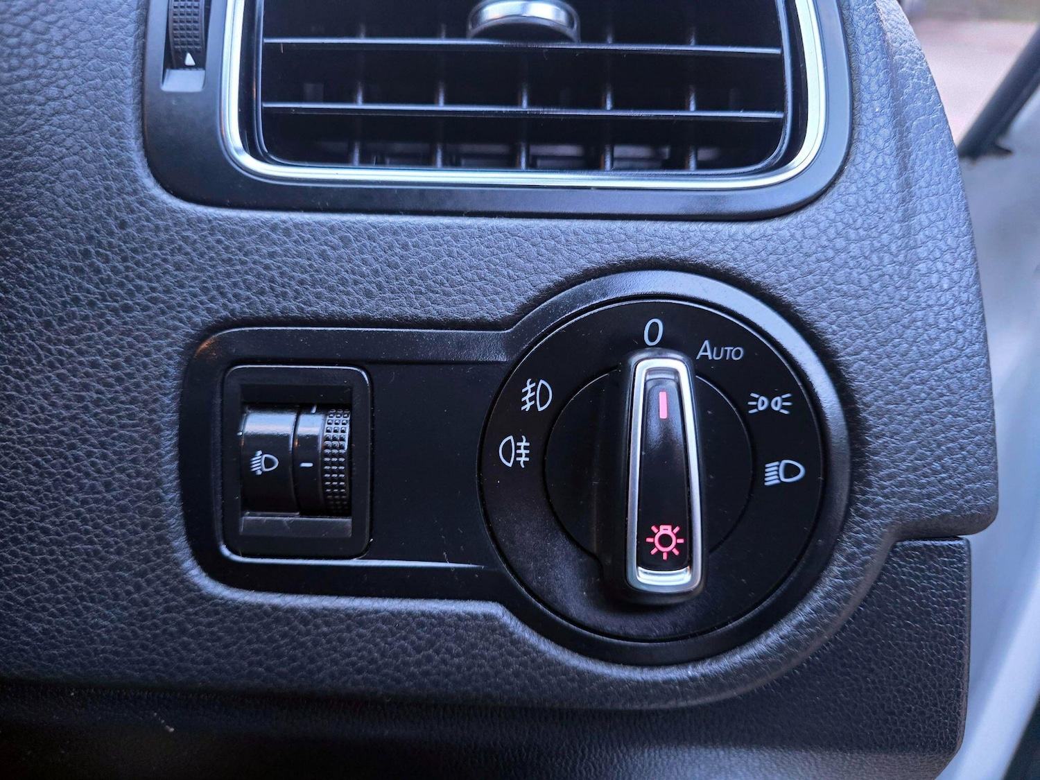 Used Volkswagen Polo 2017 for sale - 77455911: Photo 20