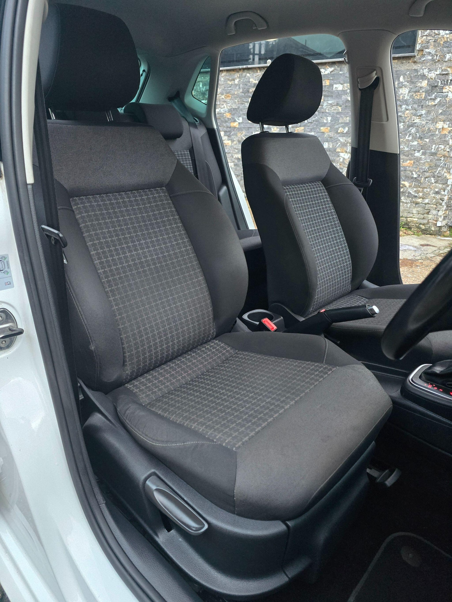 Used Volkswagen Polo 2017 for sale - 77455911: Photo 31