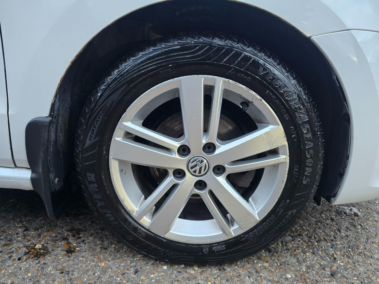 Used Volkswagen Polo 2017 for sale - 77455911: Photo 37