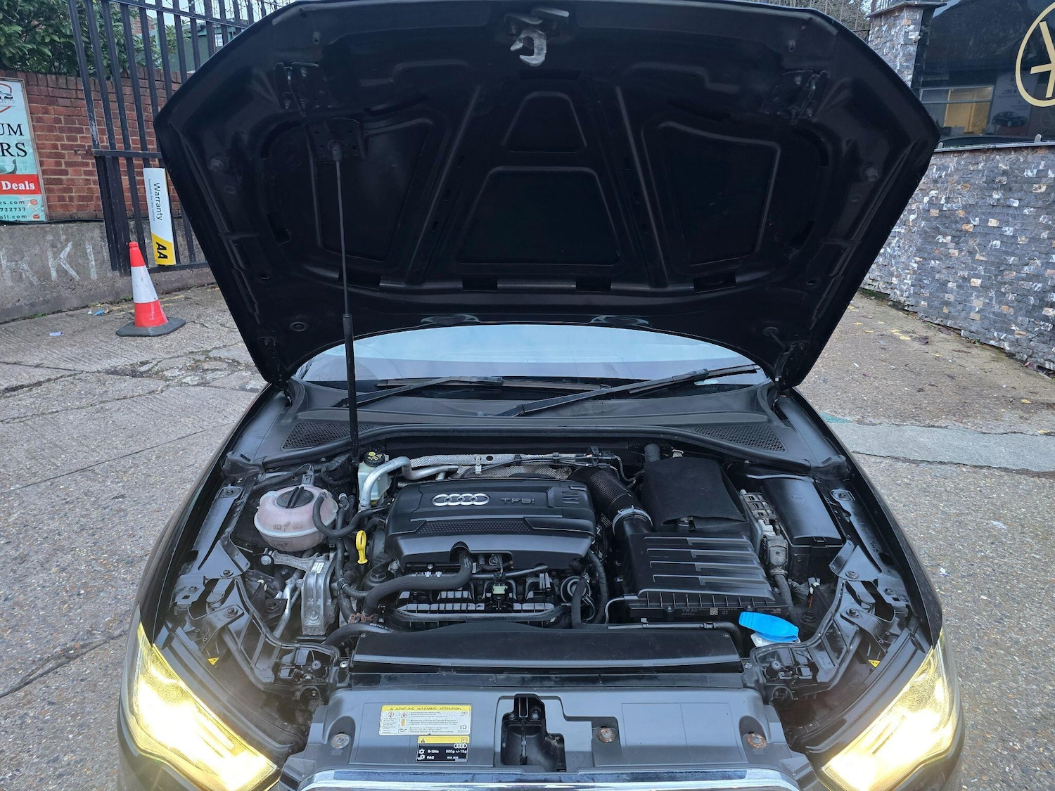 Used Audi A3 2014 for sale - 77456185: Photo 32