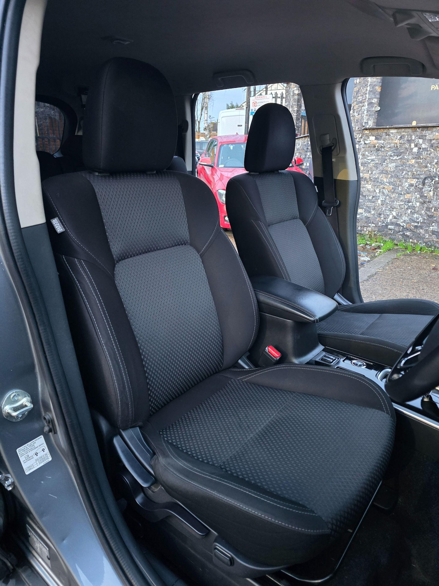 Used Mitsubishi Outlander 2020 for sale - 77359079: Photo 23