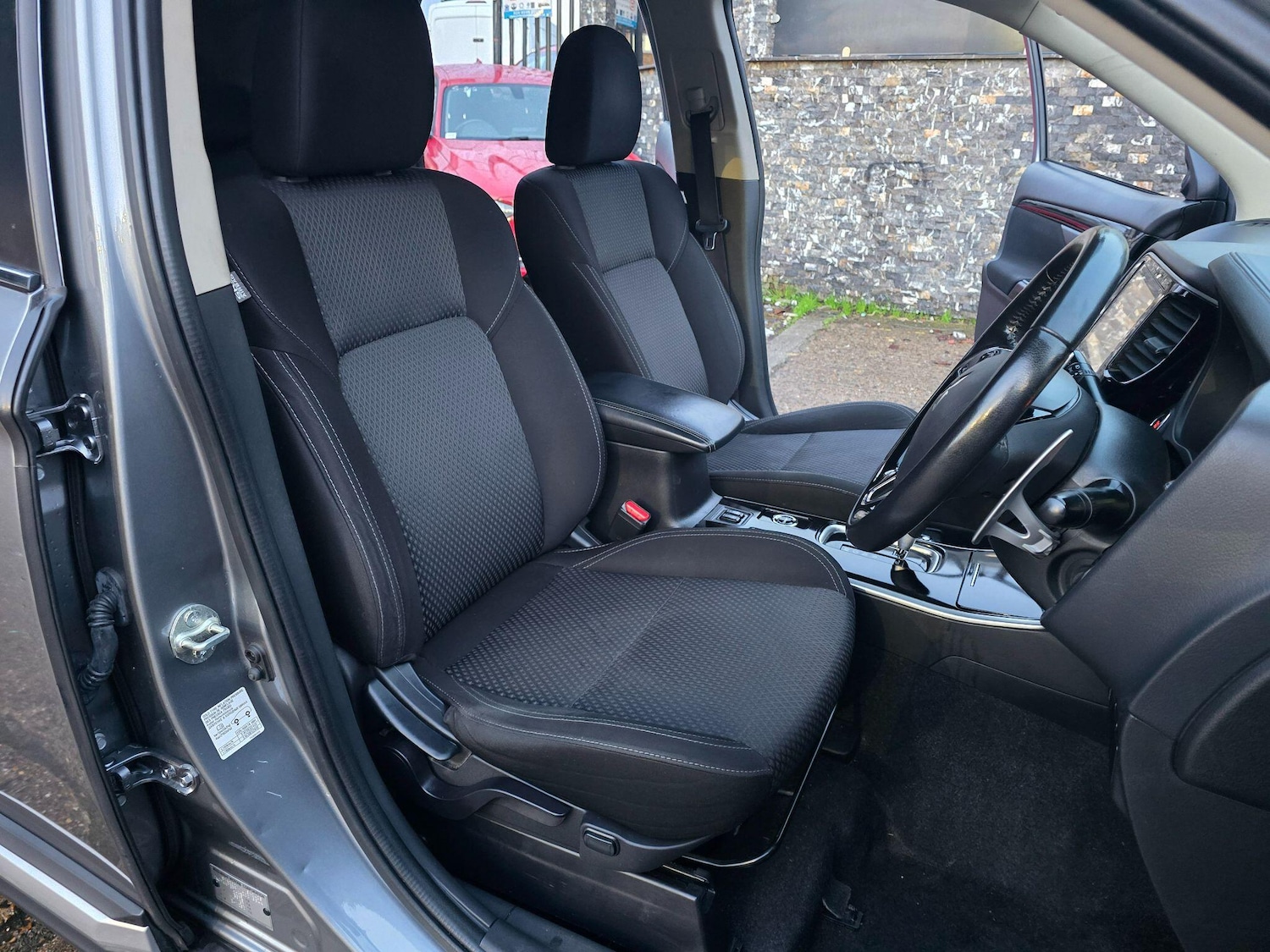 Used Mitsubishi Outlander 2020 for sale - 77359079: Photo 24