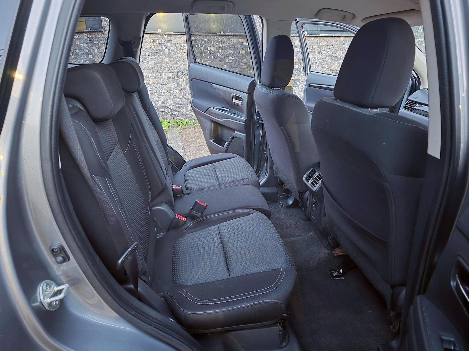 Used Mitsubishi Outlander 2020 for sale - 77359079: Photo 27