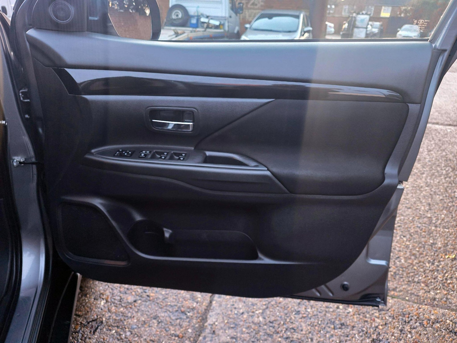 Used Mitsubishi Outlander 2020 for sale - 77359079: Photo 9