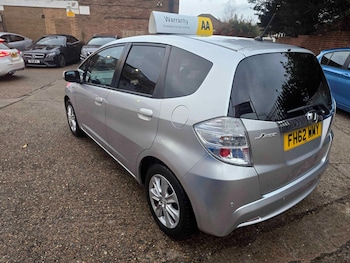 Used Honda Jazz 2013 for sale - 76850037: Photo