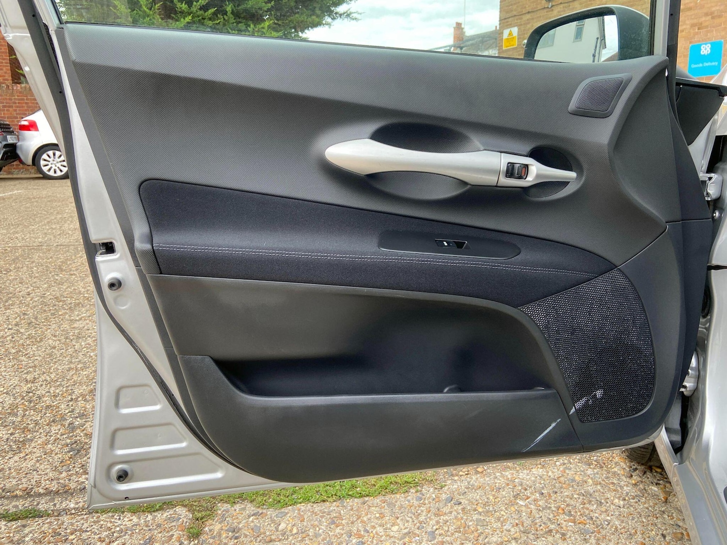 Used Toyota Auris 2011 for sale - 76121630: Photo 14