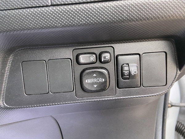 Used Toyota Auris 2011 for sale - 76121630: Photo 16