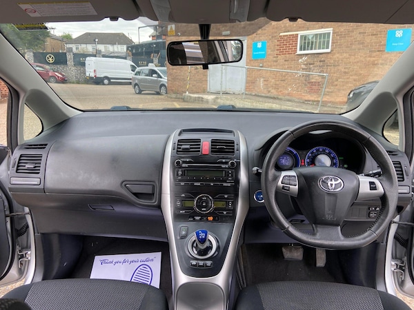 Used Toyota Auris 2011 for sale - 76121630: Photo 26