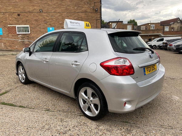 Used Toyota Auris 2011 for sale - 76121630: Photo 7