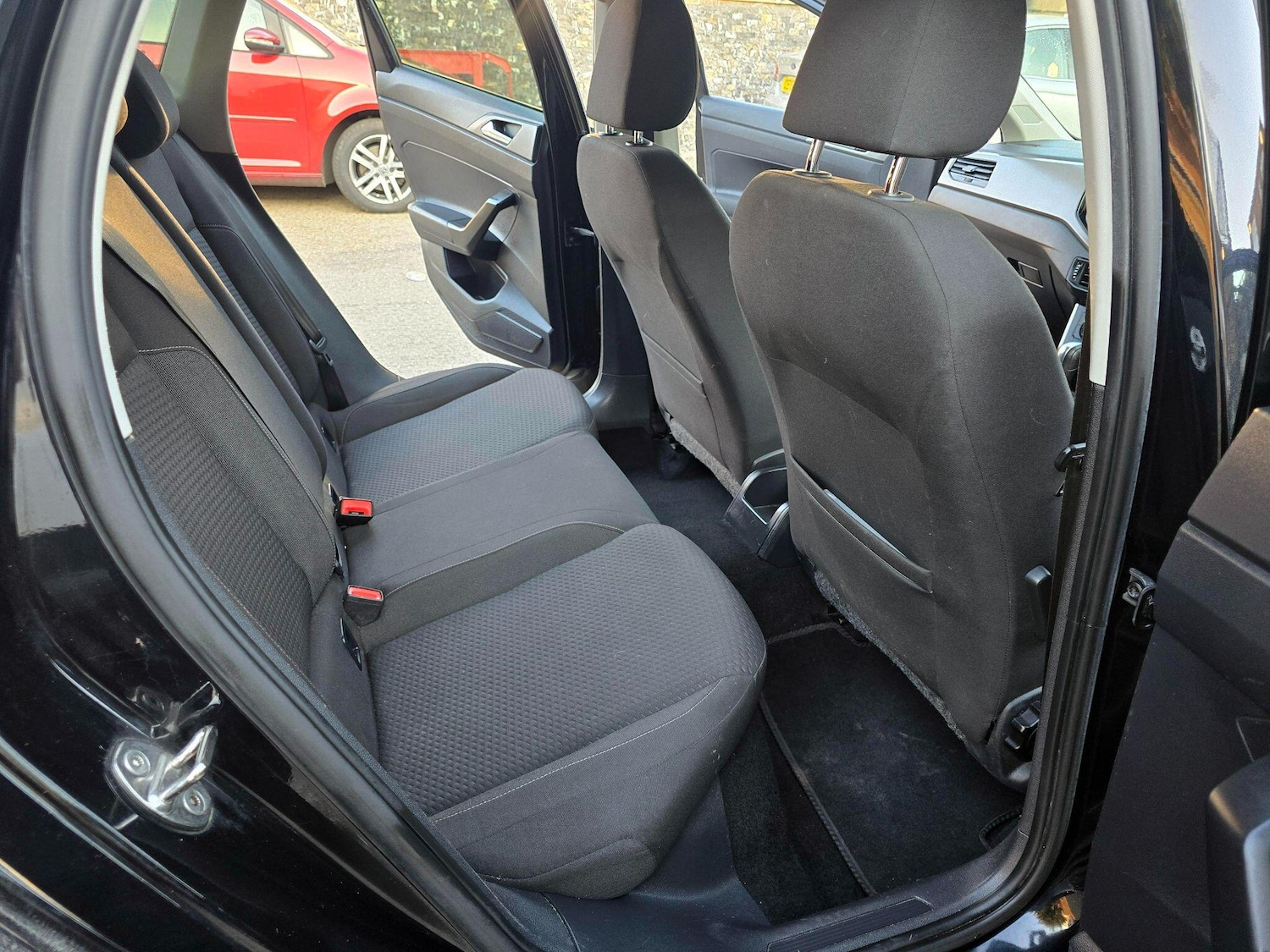 Used Volkswagen Polo for sale - 77970243: Photo 25