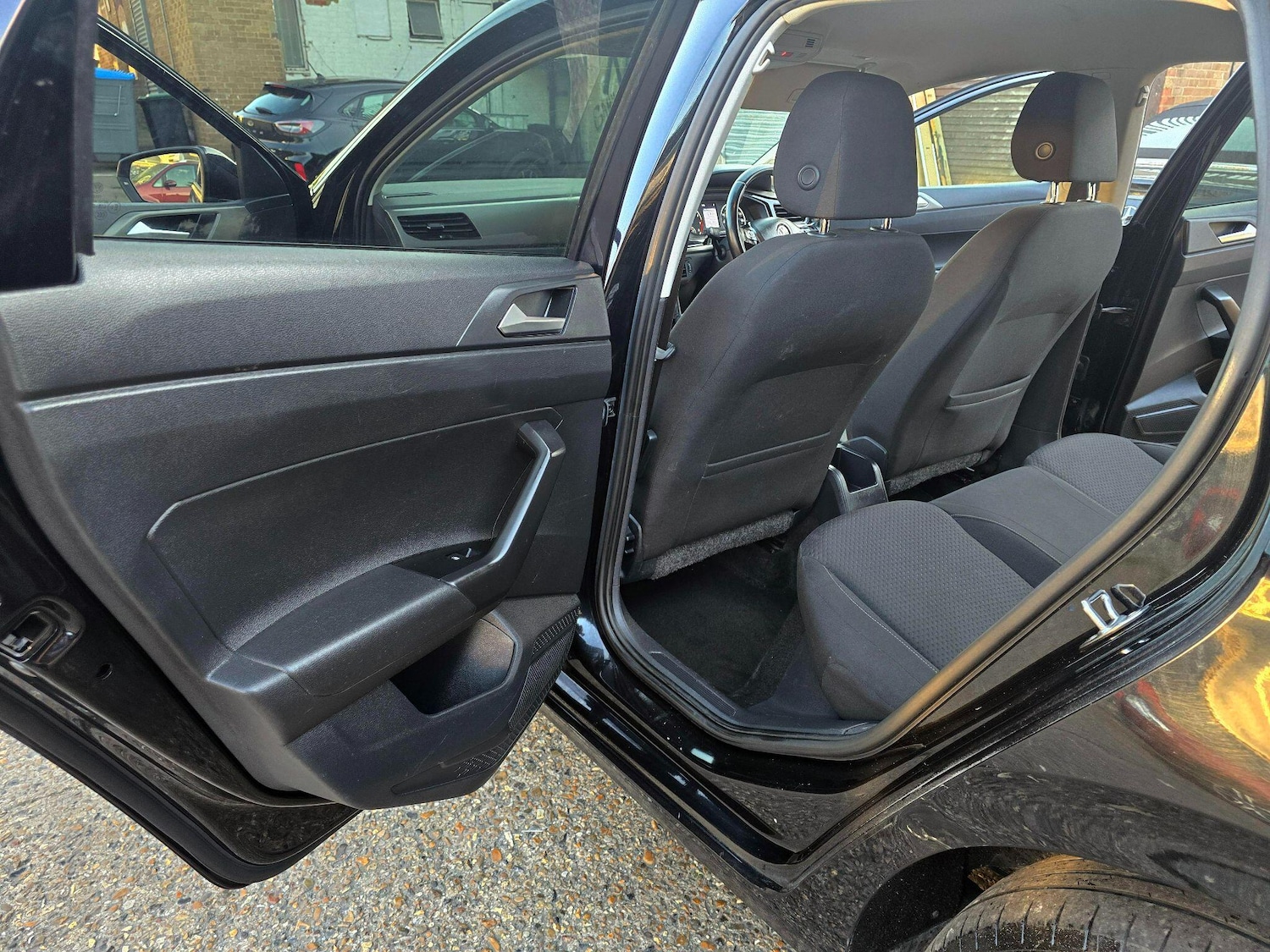 Used Volkswagen Polo for sale - 77970243: Photo 27