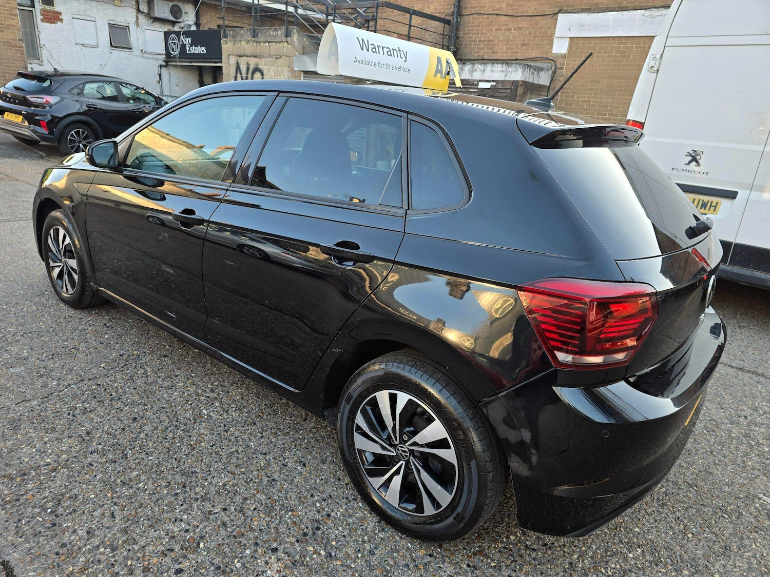 Used Volkswagen Polo for sale - 77970243: Photo 5