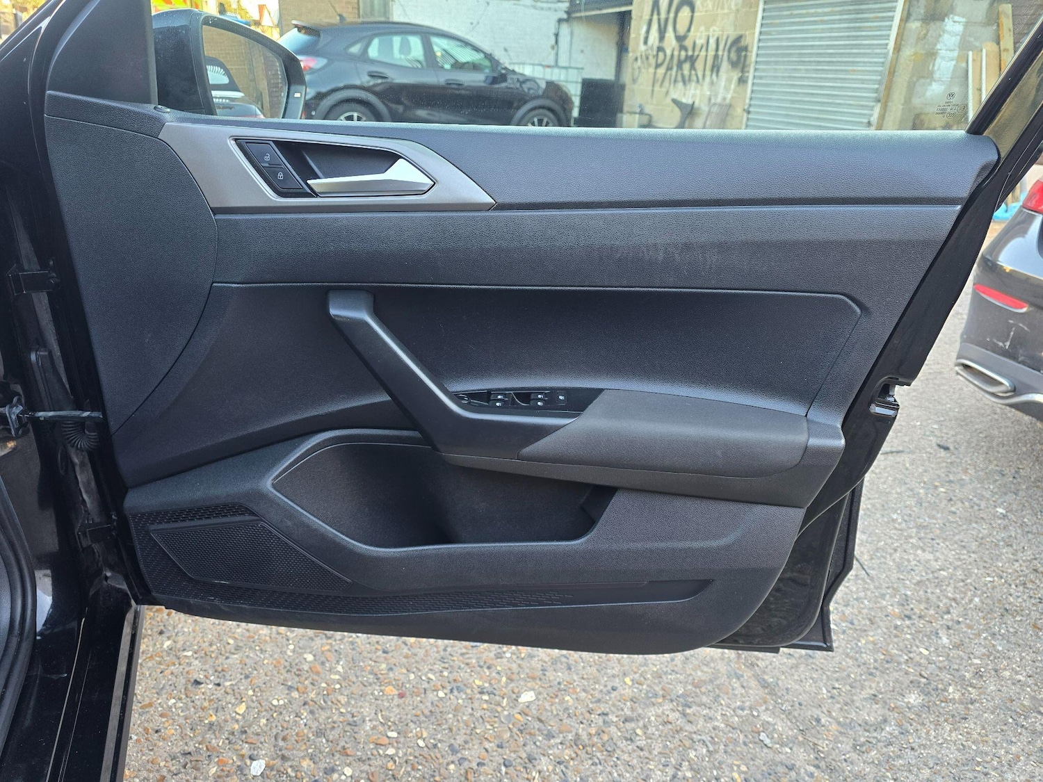 Used Volkswagen Polo for sale - 77970243: Photo 8