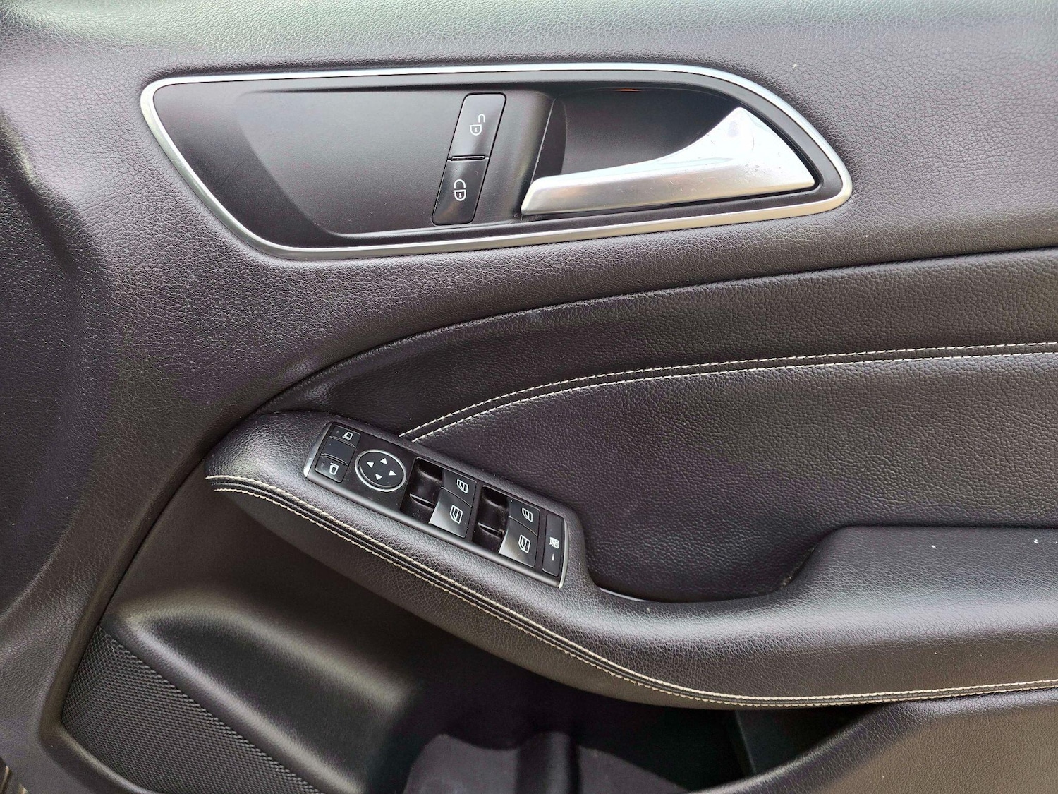 Used Mercedes-Benz B Class 2013 for sale - 77585956: Photo 9