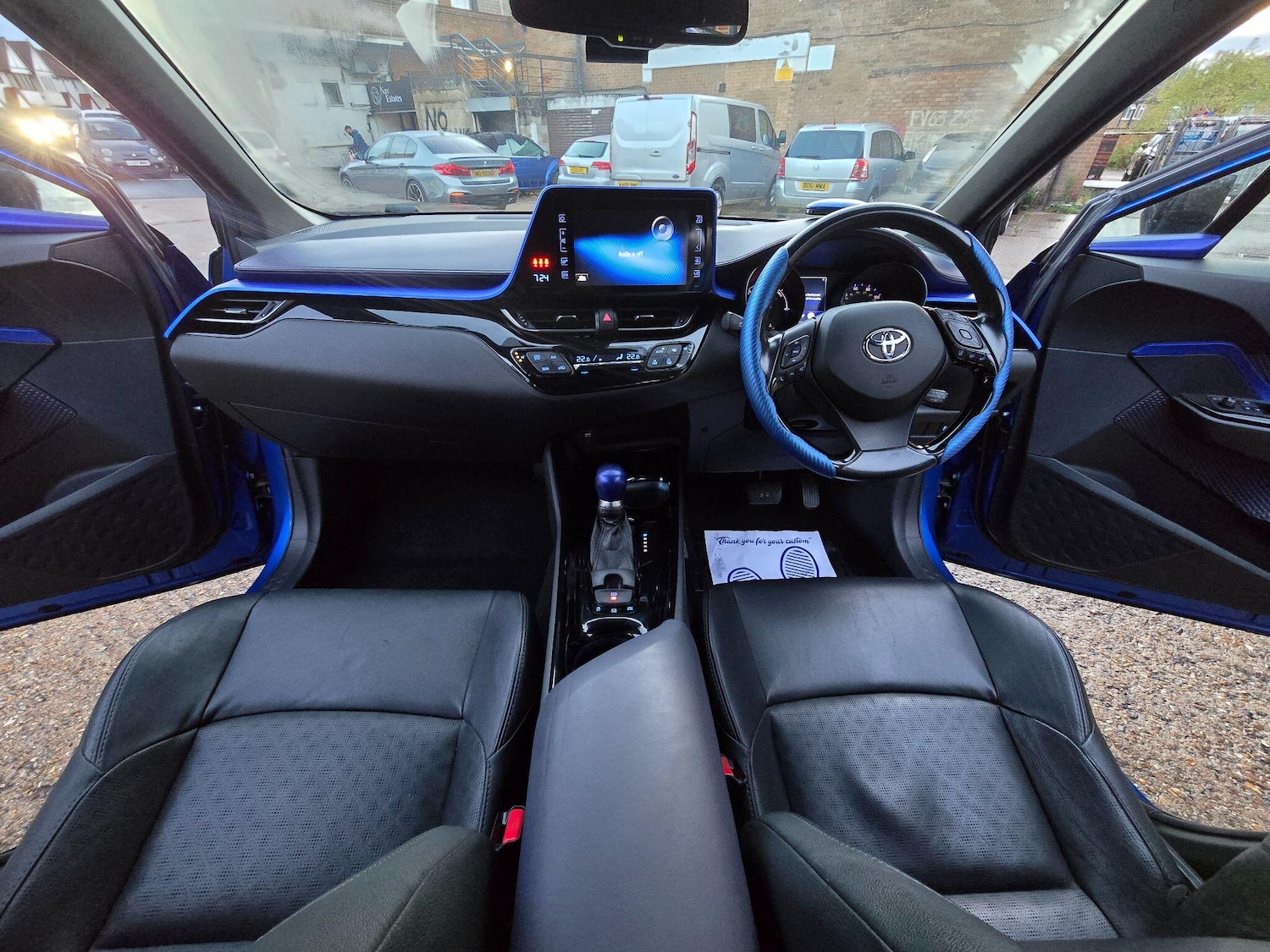 Used Toyota C-HR 2017 for sale - 76348824: Photo 16