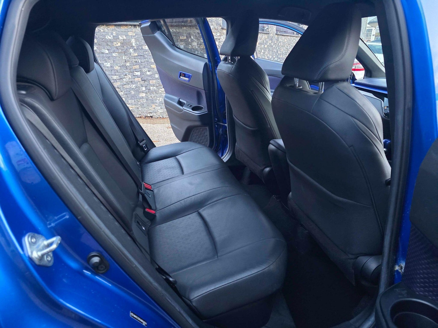 Used Toyota C-HR 2017 for sale - 76348824: Photo 29
