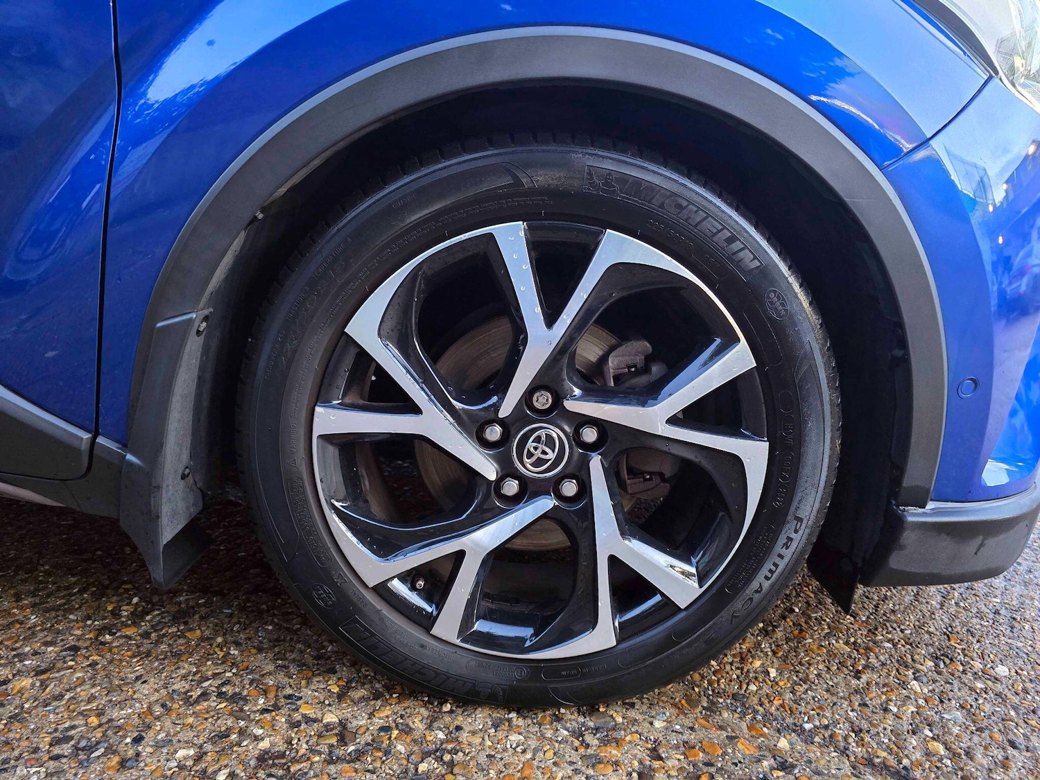 Used Toyota C-HR 2017 for sale - 76348824: Photo 36