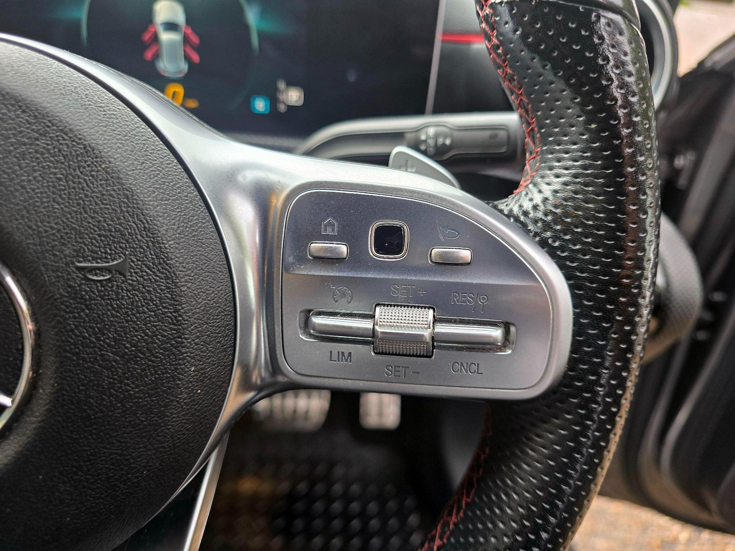 Used Mercedes-Benz A-Class 2018 for sale - 77412280: Photo 19