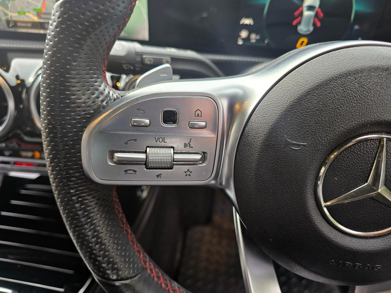 Used Mercedes-Benz A-Class 2018 for sale - 77412280: Photo 20