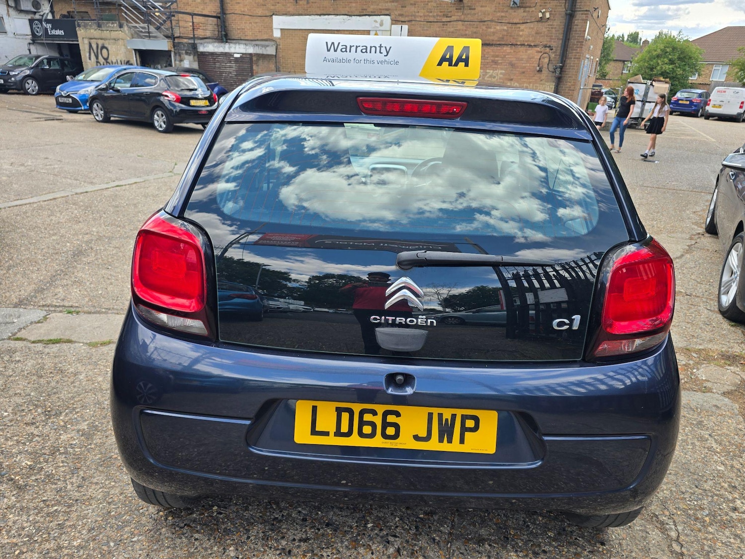 Vehicle 5