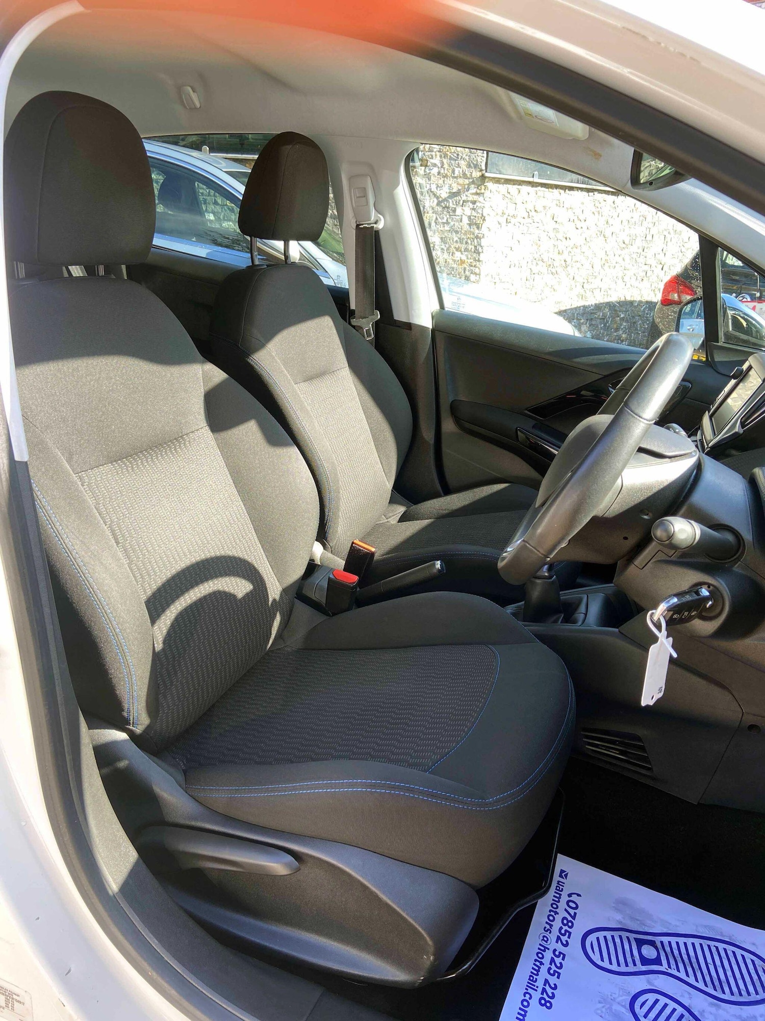 Used Peugeot 208 2019 for sale - 76988237: Photo 16