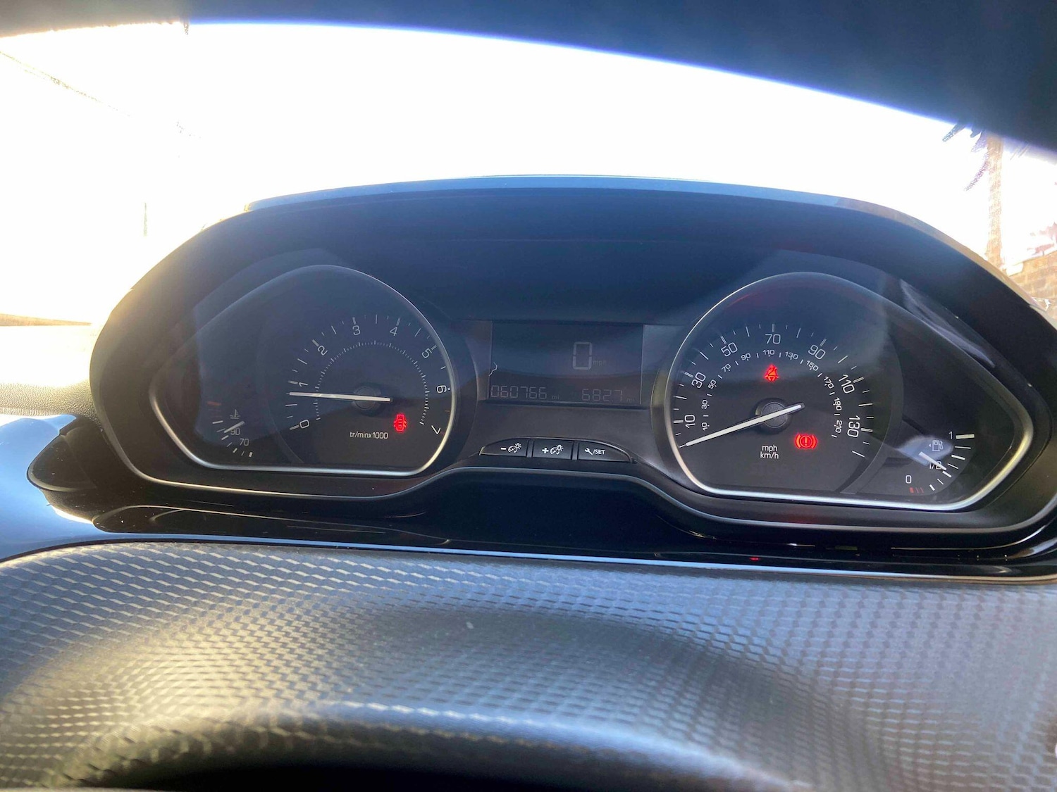 Used Peugeot 208 2019 for sale - 76988237: Photo 22