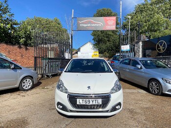 Used Peugeot 208 2019 for sale - 76988237: Photo