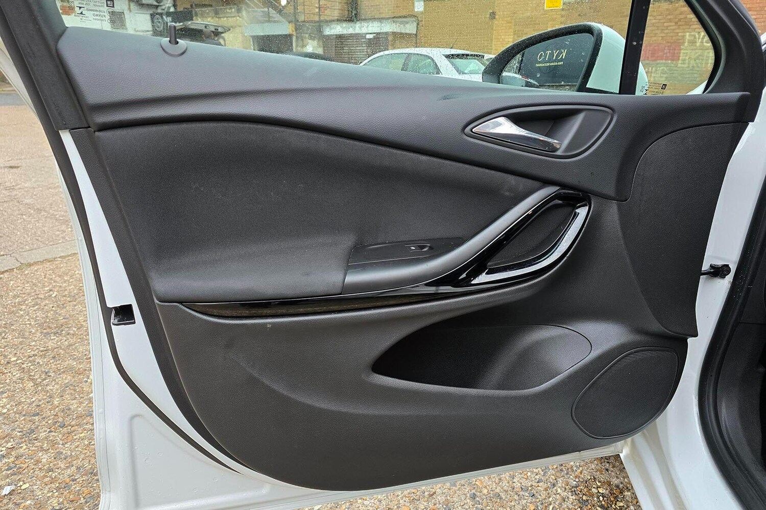 Used Vauxhall Astra 2018 for sale - 76094958: Photo 12