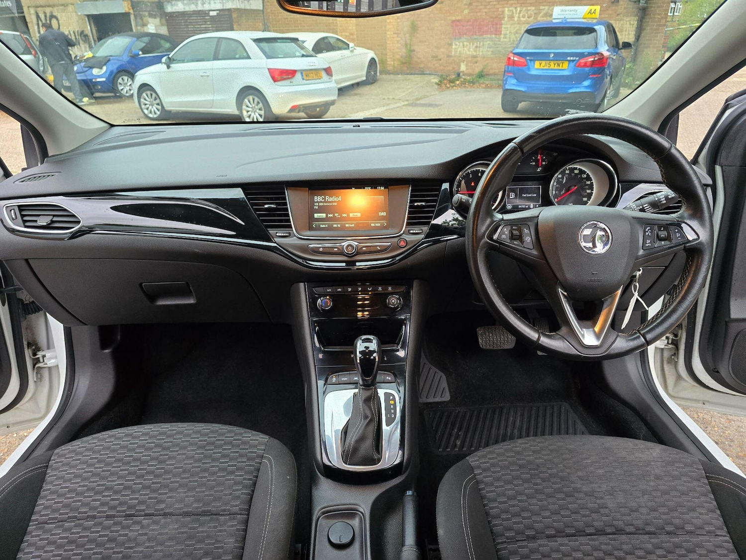 Used Vauxhall Astra 2018 for sale - 76094958: Photo 14