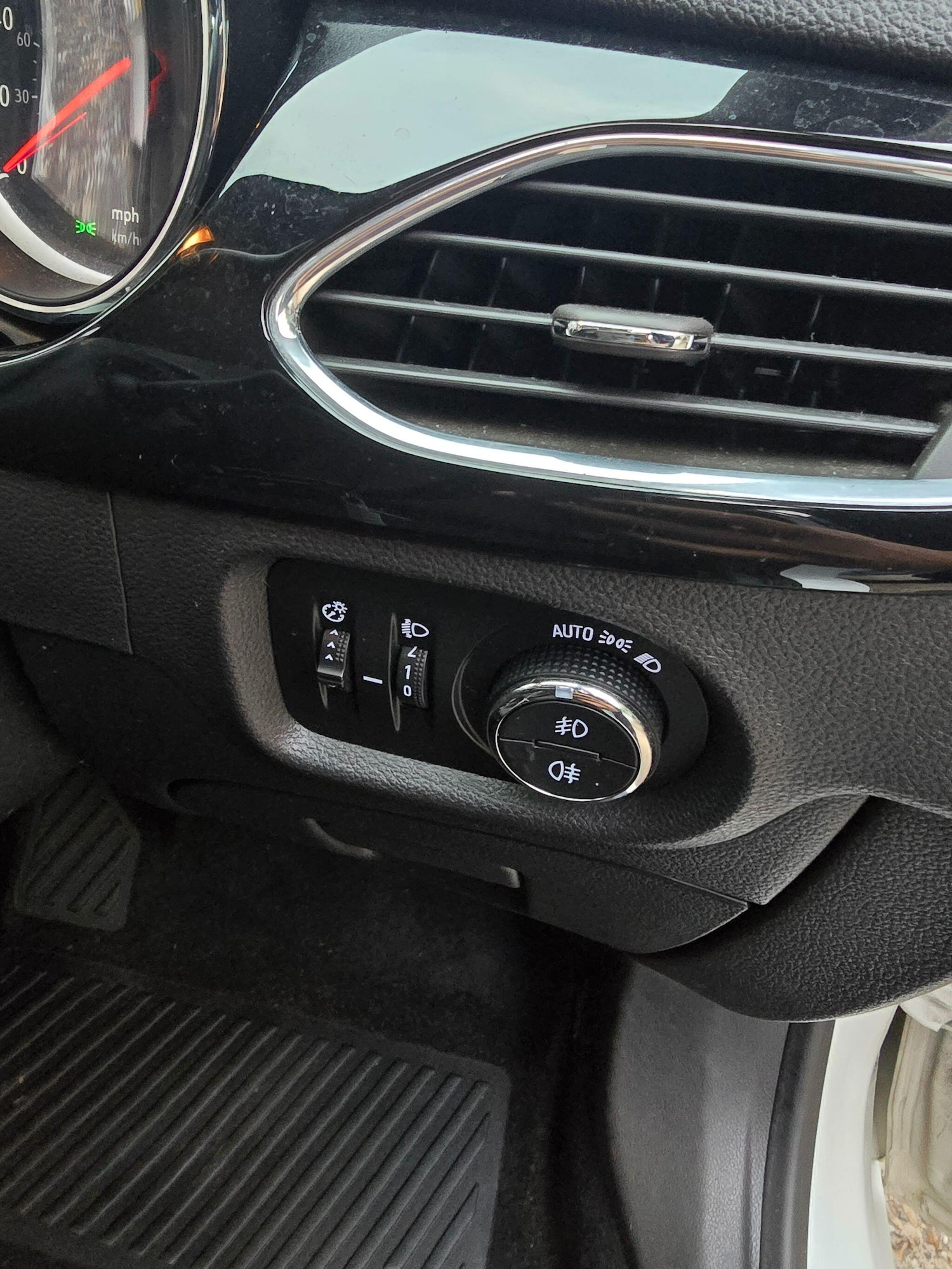 Used Vauxhall Astra 2018 for sale - 76094958: Photo 18