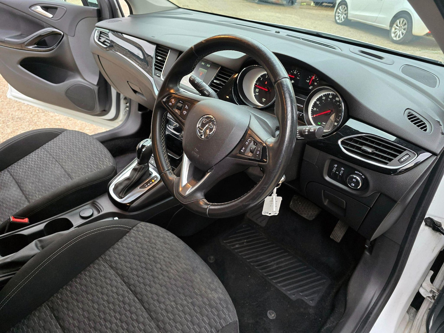 Used Vauxhall Astra 2018 for sale - 76094958: Photo 19