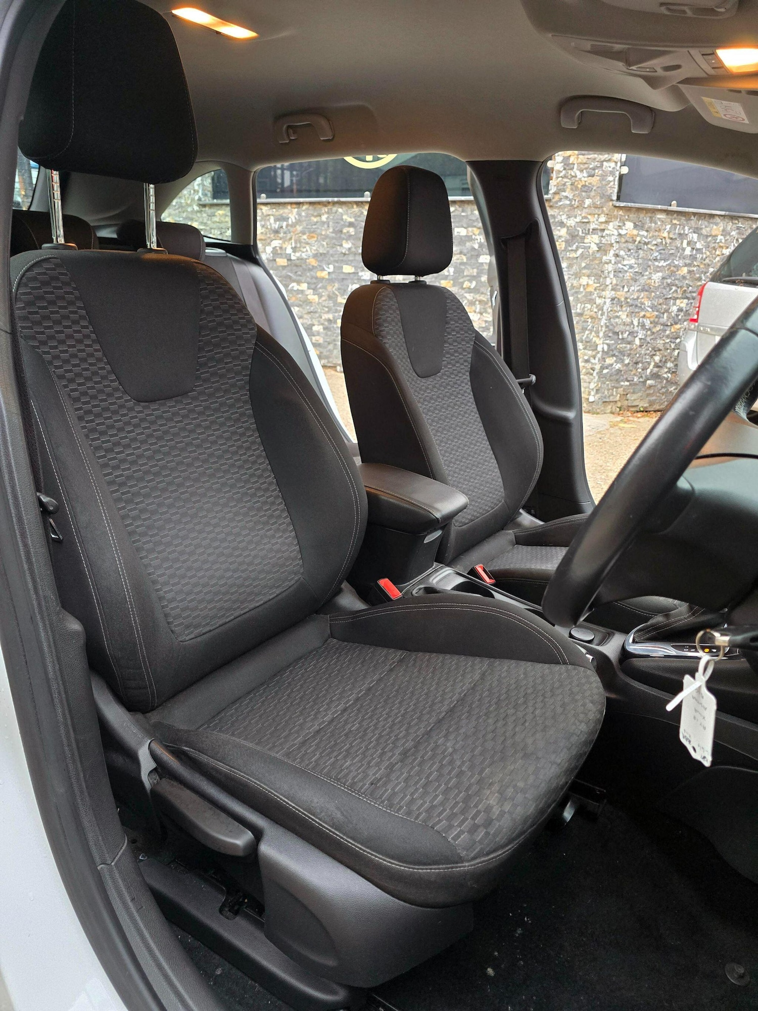 Used Vauxhall Astra 2018 for sale - 76094958: Photo 24