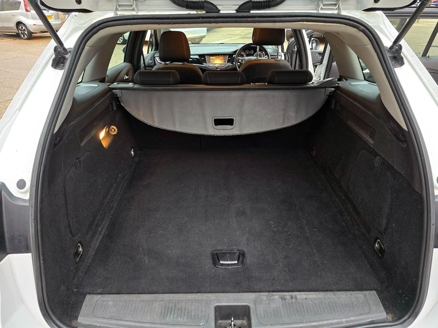 Used Vauxhall Astra 2018 for sale - 76094958: Photo 28