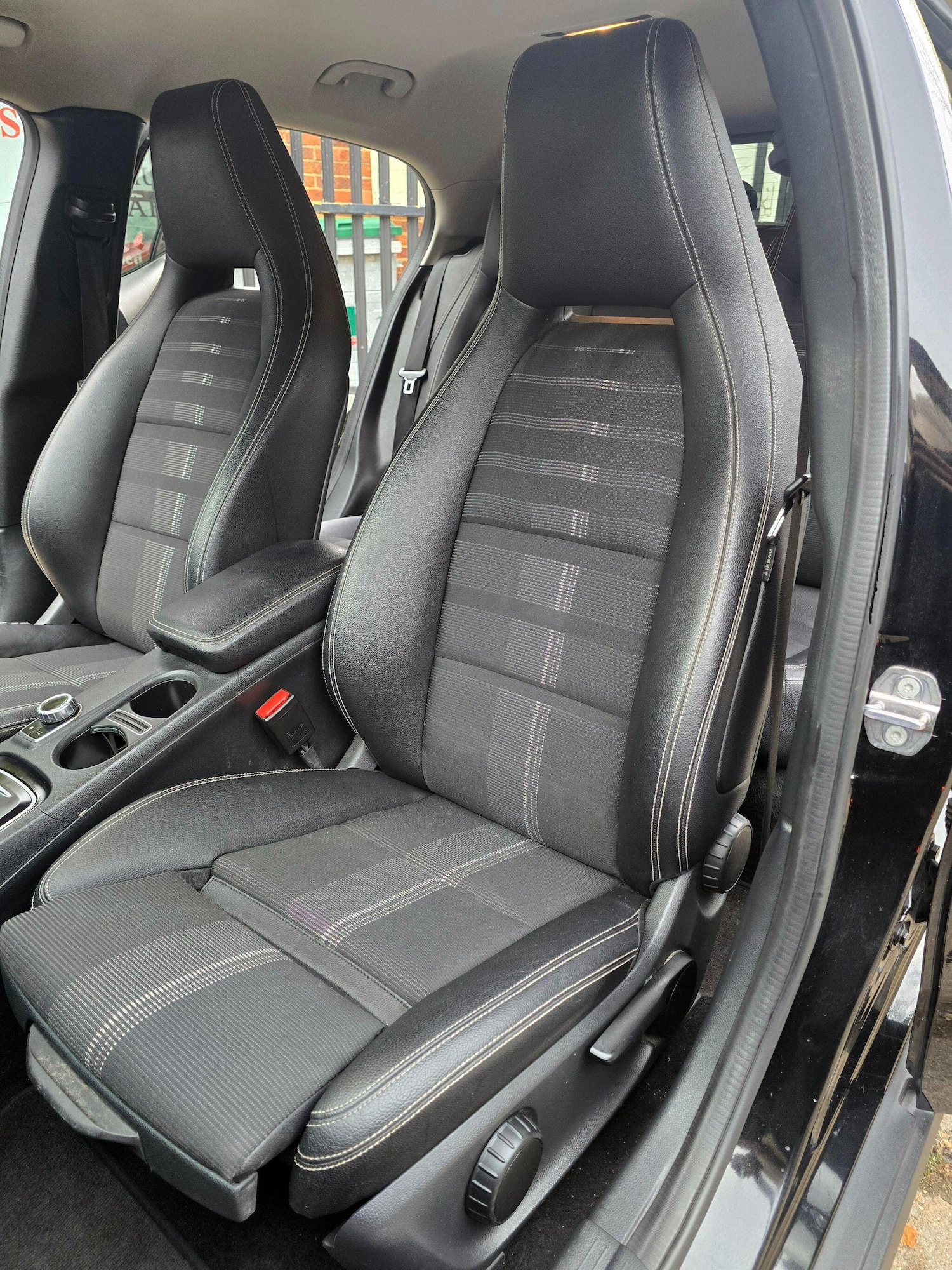 Used Mercedes-Benz GLA 2019 for sale - 76336760: Photo 25