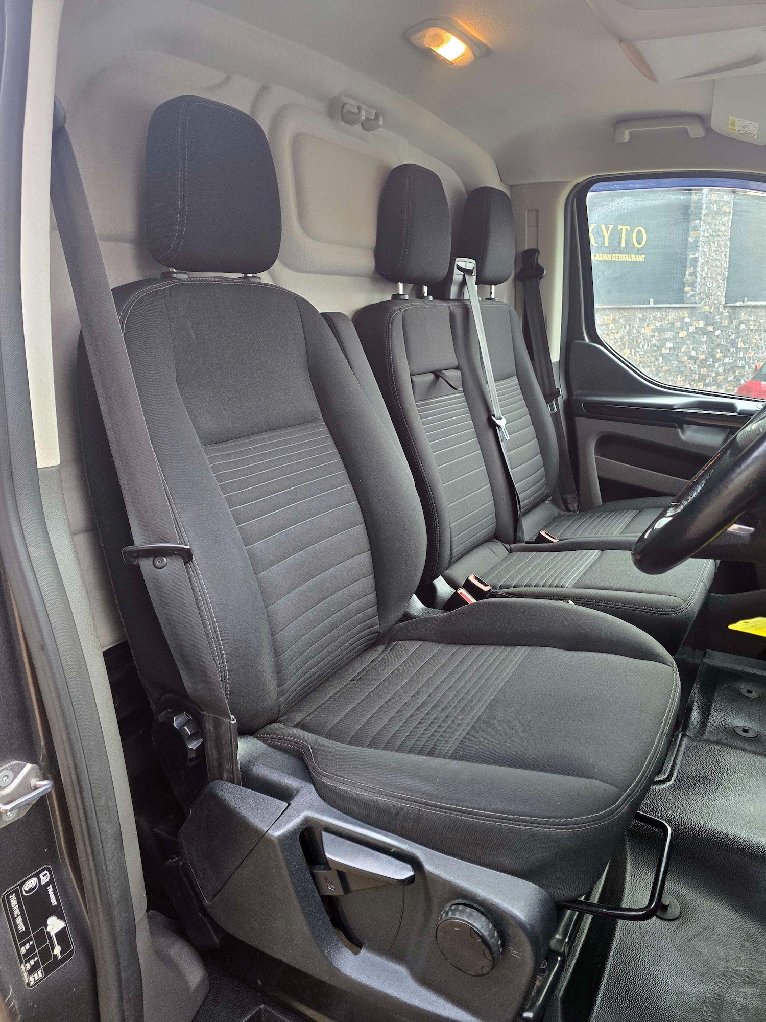 Used Ford Transit Custom 2019 for sale - 77331680: Photo 11