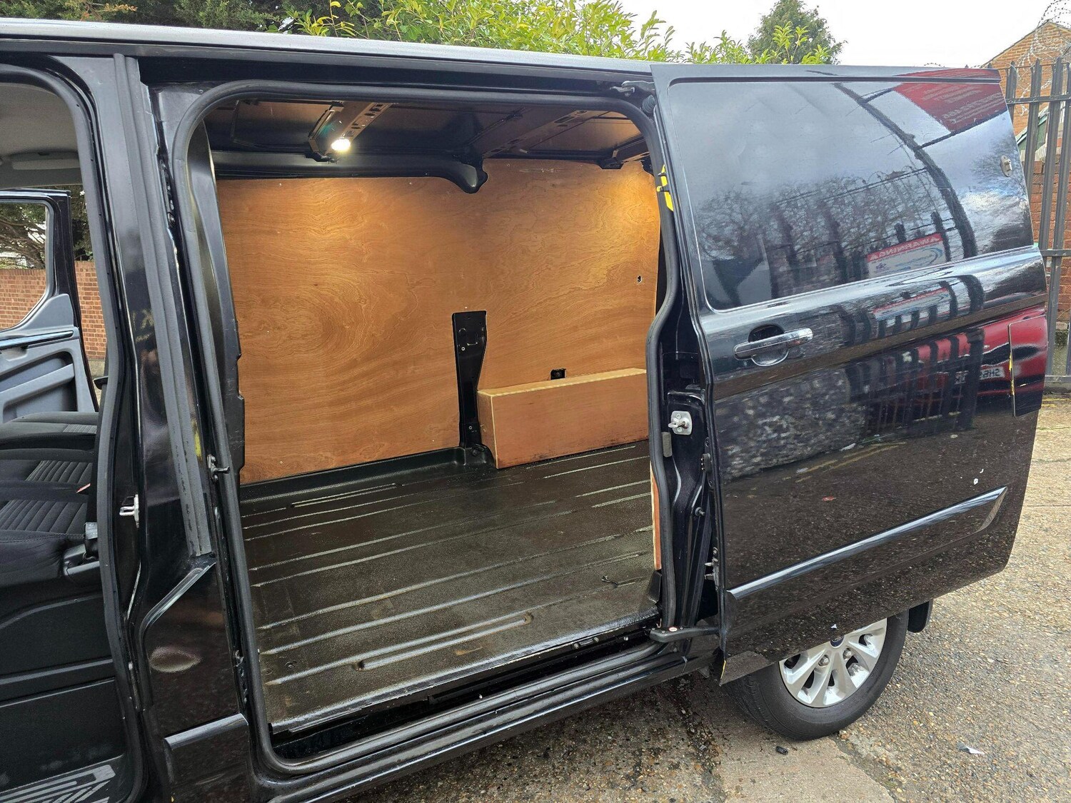 Used Ford Transit Custom 2020 for sale - 77538558: Photo 25