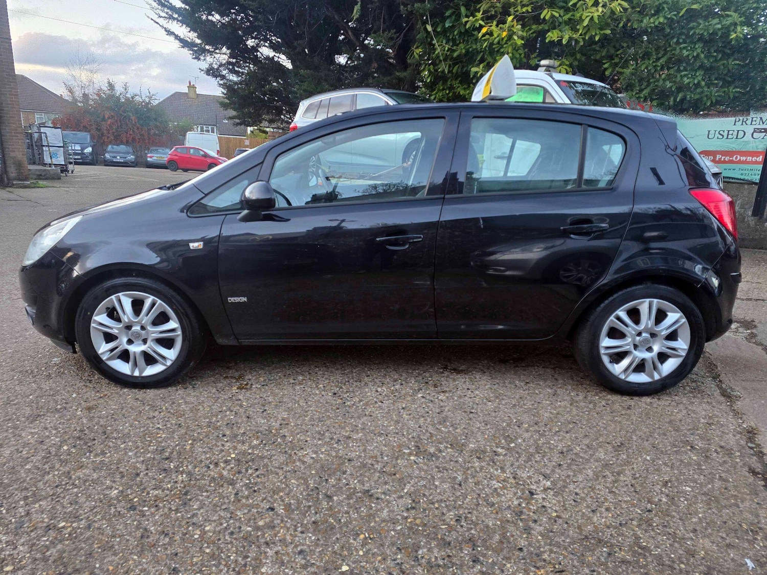 Used Vauxhall Corsa 2010 for sale - 76913044: Photo 6