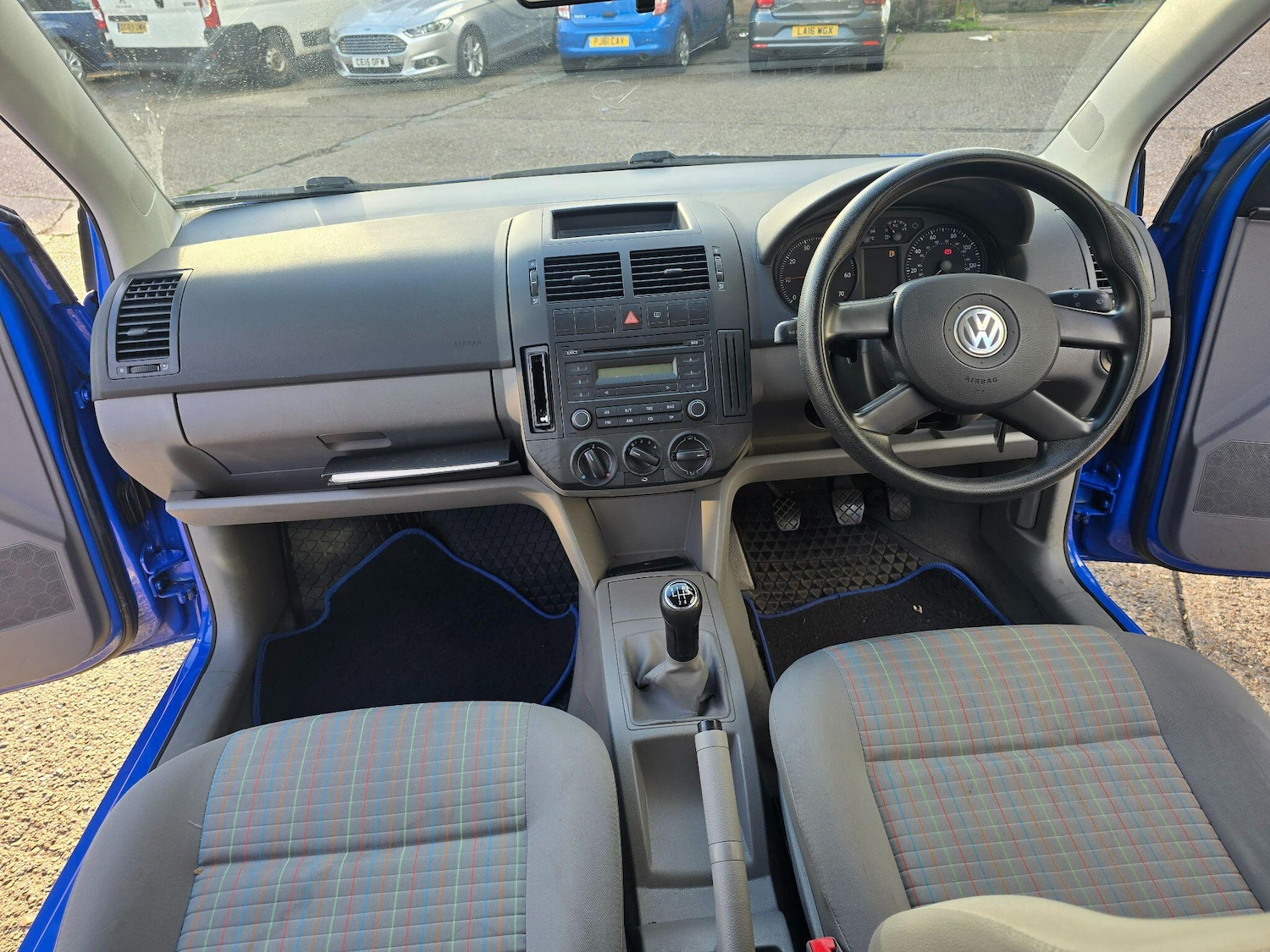 Used Volkswagen Polo 2005 for sale - 76572589: Photo 12