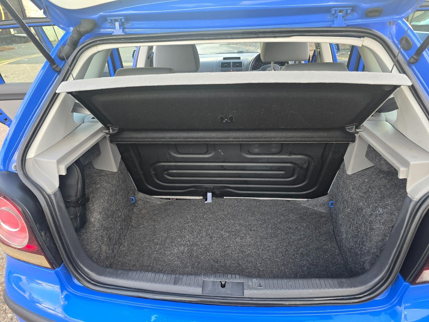 Used Volkswagen Polo 2005 for sale - 76572589: Photo 23