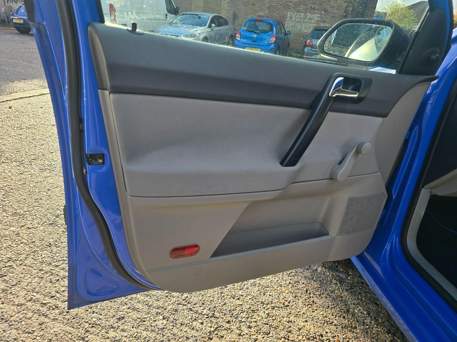 Used Volkswagen Polo 2005 for sale - 76572589: Photo 8