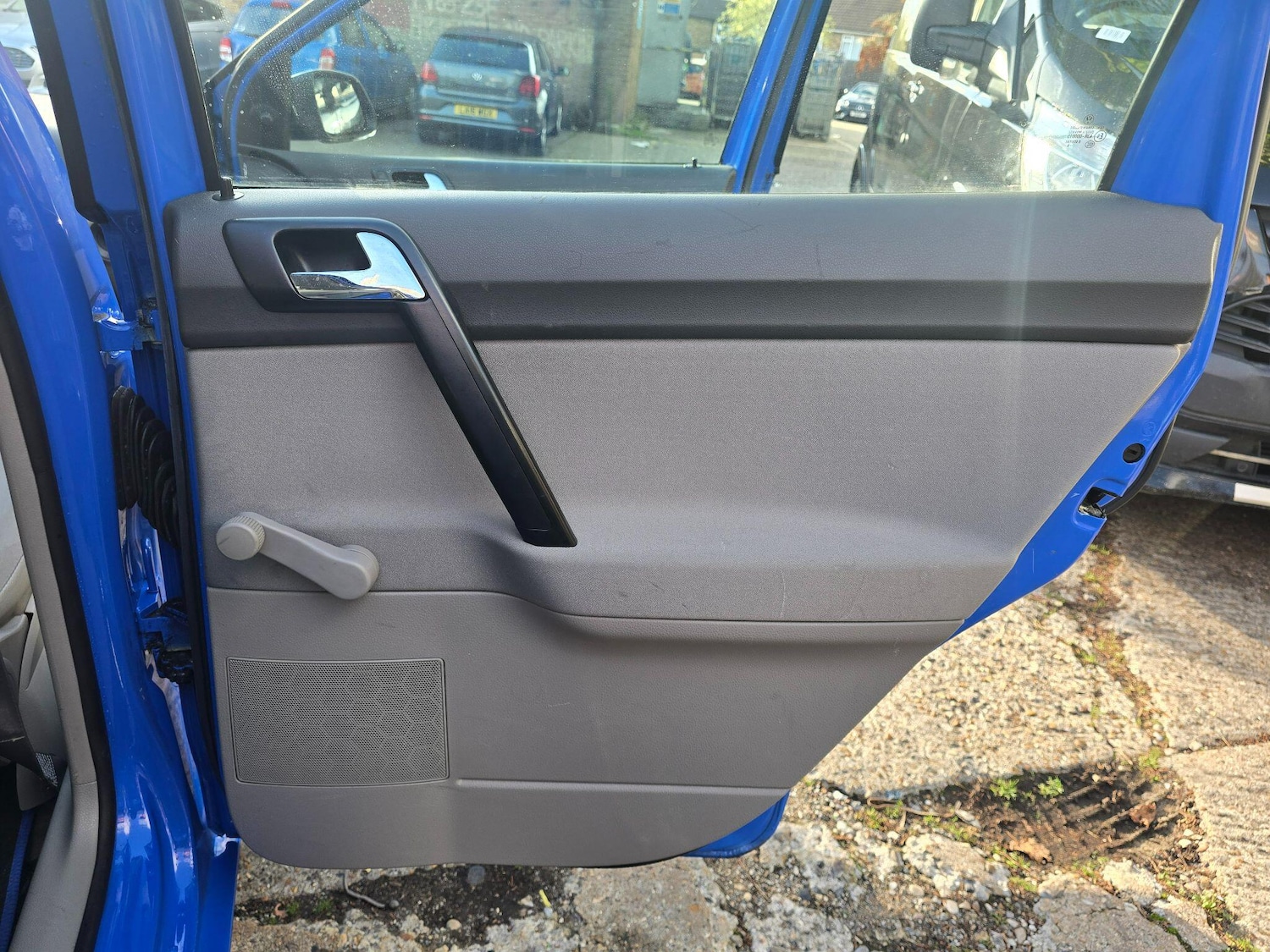 Used Volkswagen Polo 2005 for sale - 76572589: Photo 9