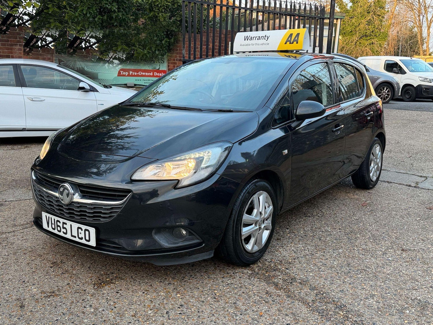 Used Vauxhall Corsa 2015 for sale - 77559866: Photo 2