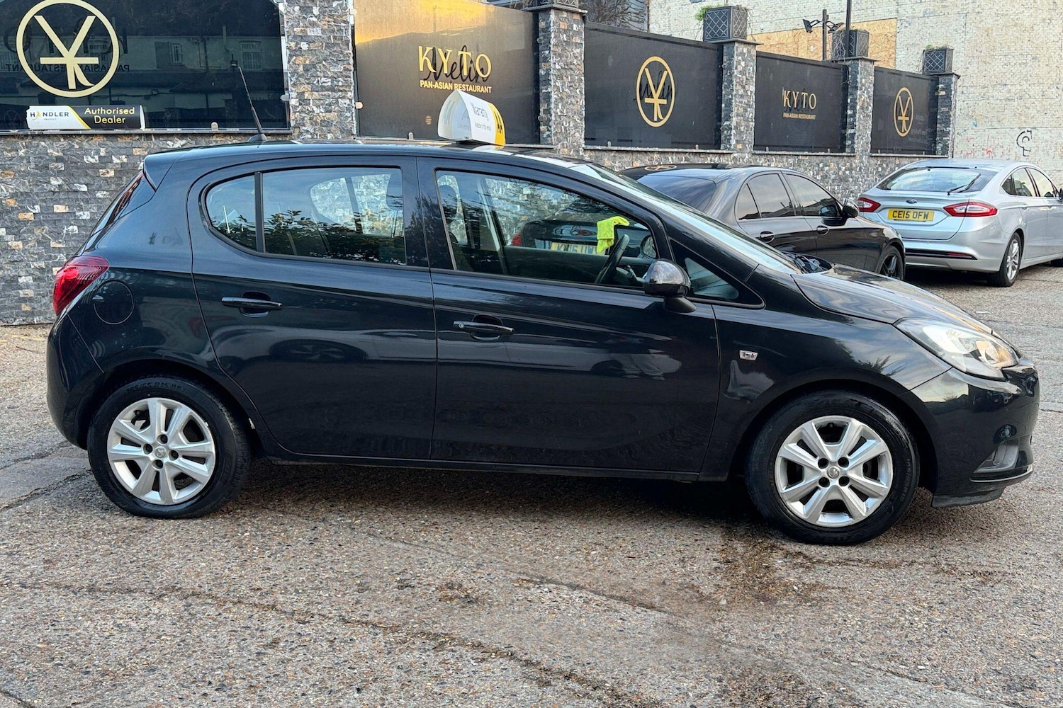 Used Vauxhall Corsa 2015 for sale - 77559866: Photo 4